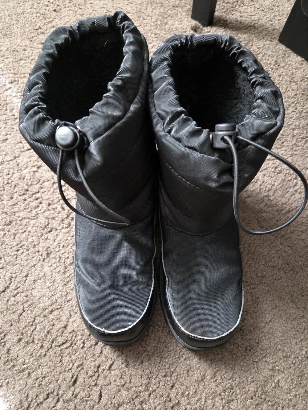 Black Winter Snow Boots with Drawstring Top SZ 6